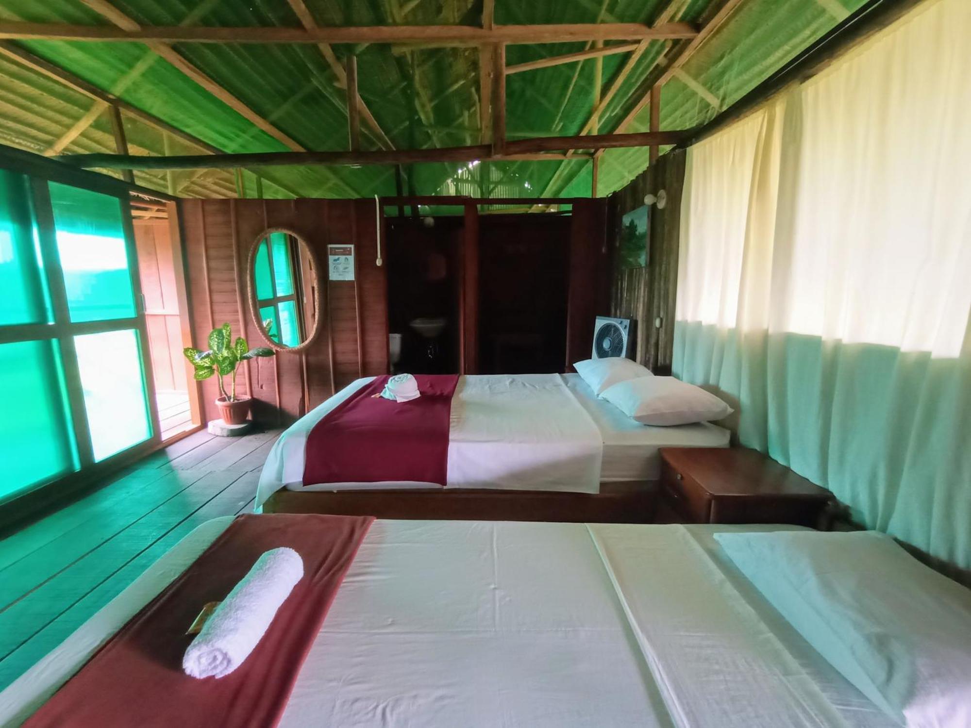 Casa Kukama Lodge Iquitos Esterno foto