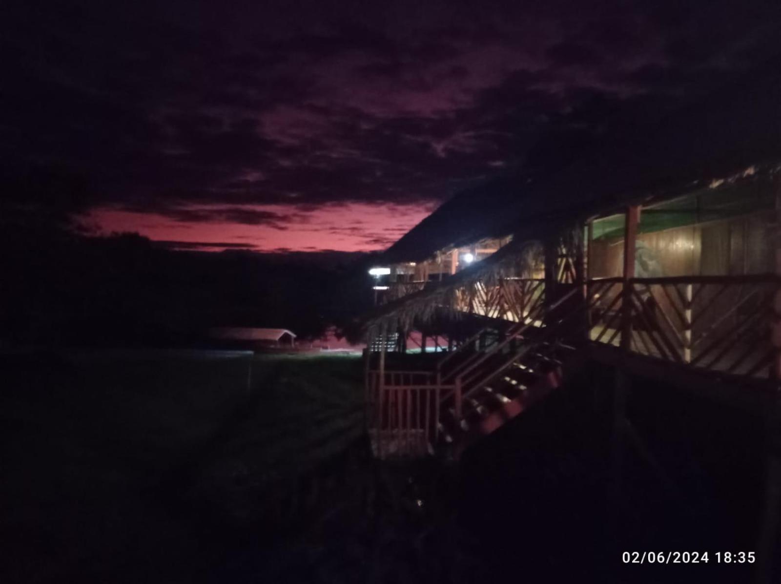 Casa Kukama Lodge Iquitos Esterno foto