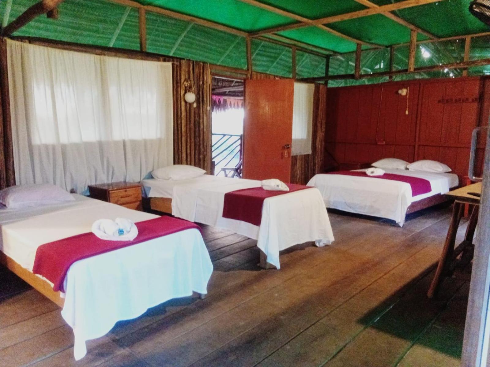 Casa Kukama Lodge Iquitos Esterno foto