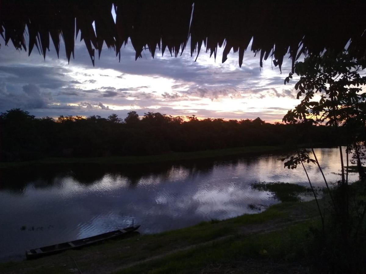 Casa Kukama Lodge Iquitos Esterno foto